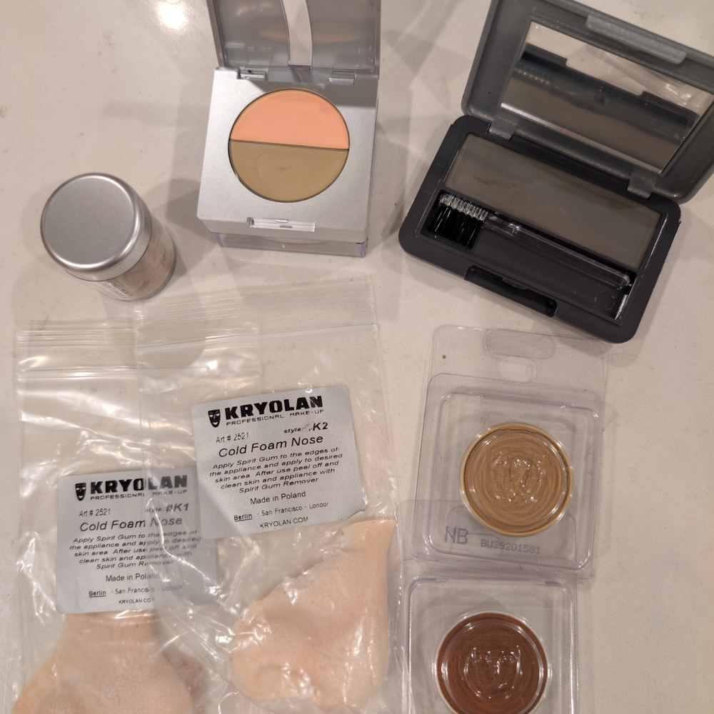 Kryolan Makeup Set - 7 Pieces 💄 - Picture 2 of 3